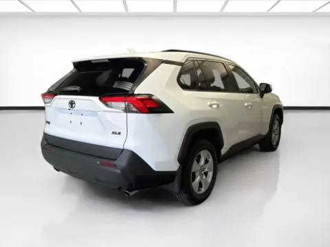 More photos of 2021 Toyota RAV4 XLE at STG Montclair, CA