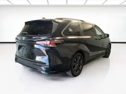 More photos of 2022 Toyota Sienna XSE 7 Passenger at STG Montclair, CA