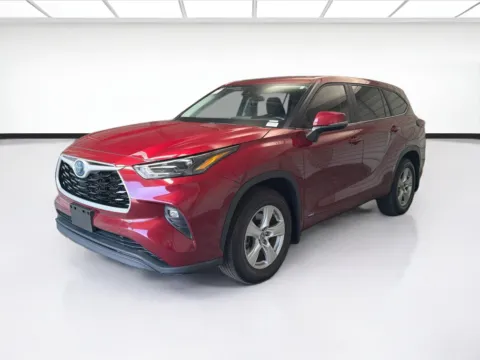 Unknown 2023 Toyota Highlander Hybrid LE for sale in Montclair, CA