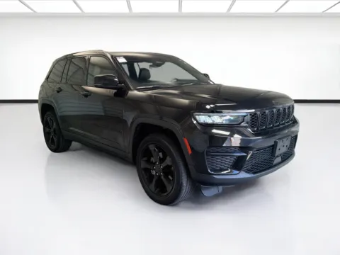 Another view of 2023 Jeep Grand Cherokee Altitude X for sale in Montclair, CA at STG Montclair