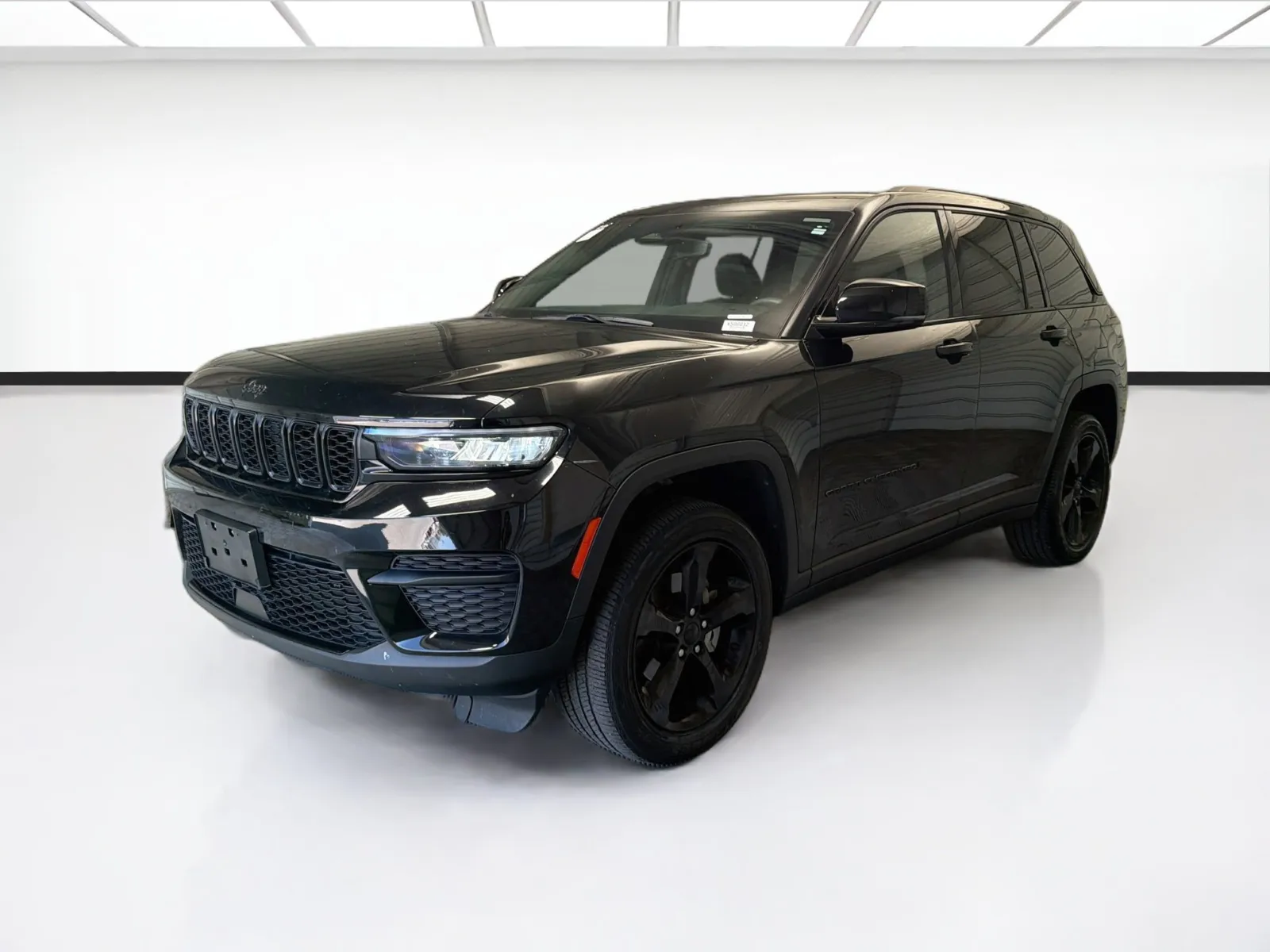 Black 2023 Jeep Grand Cherokee Altitude X for sale in Montclair, CA