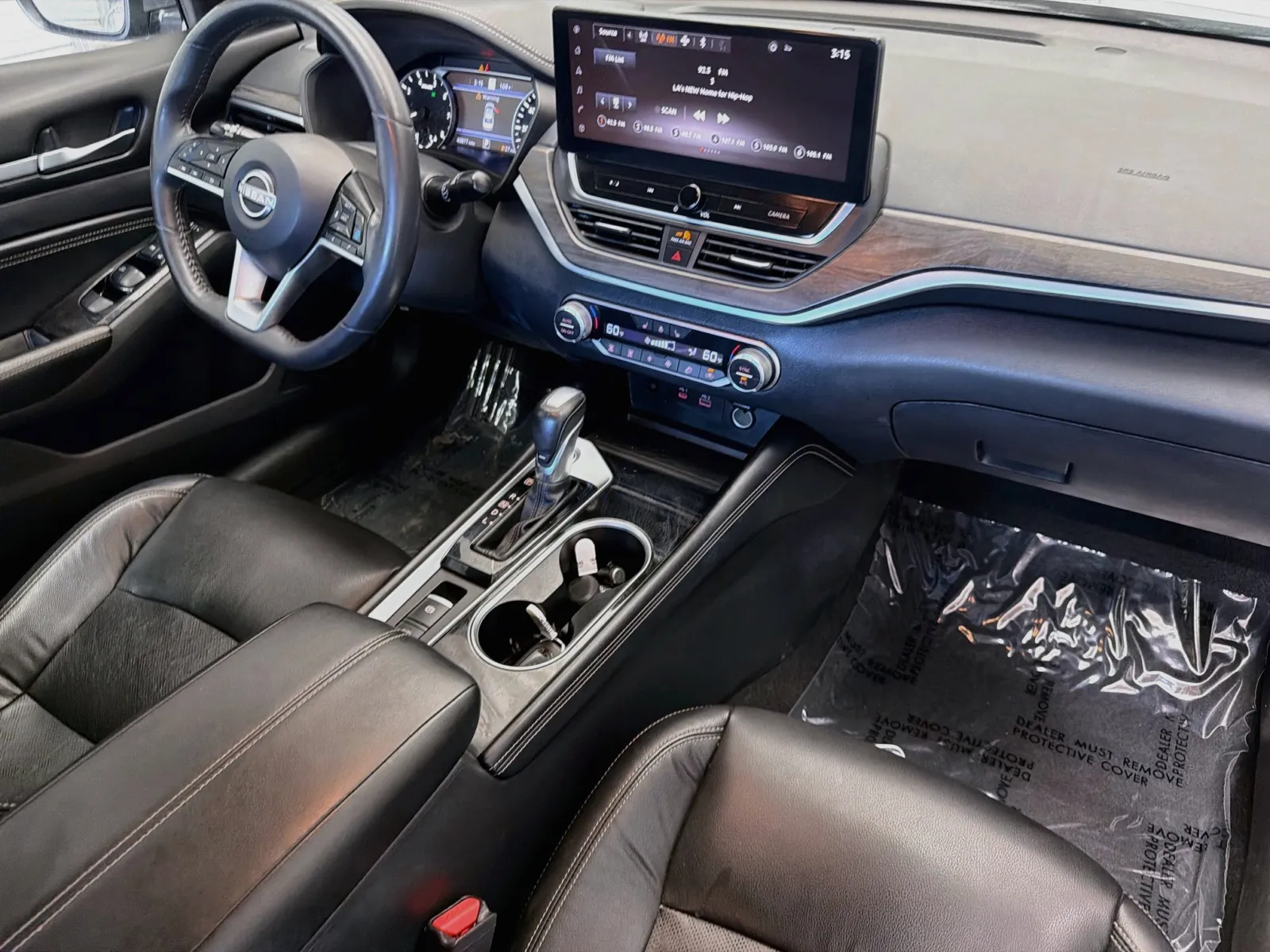 Nissan Altima photo 12