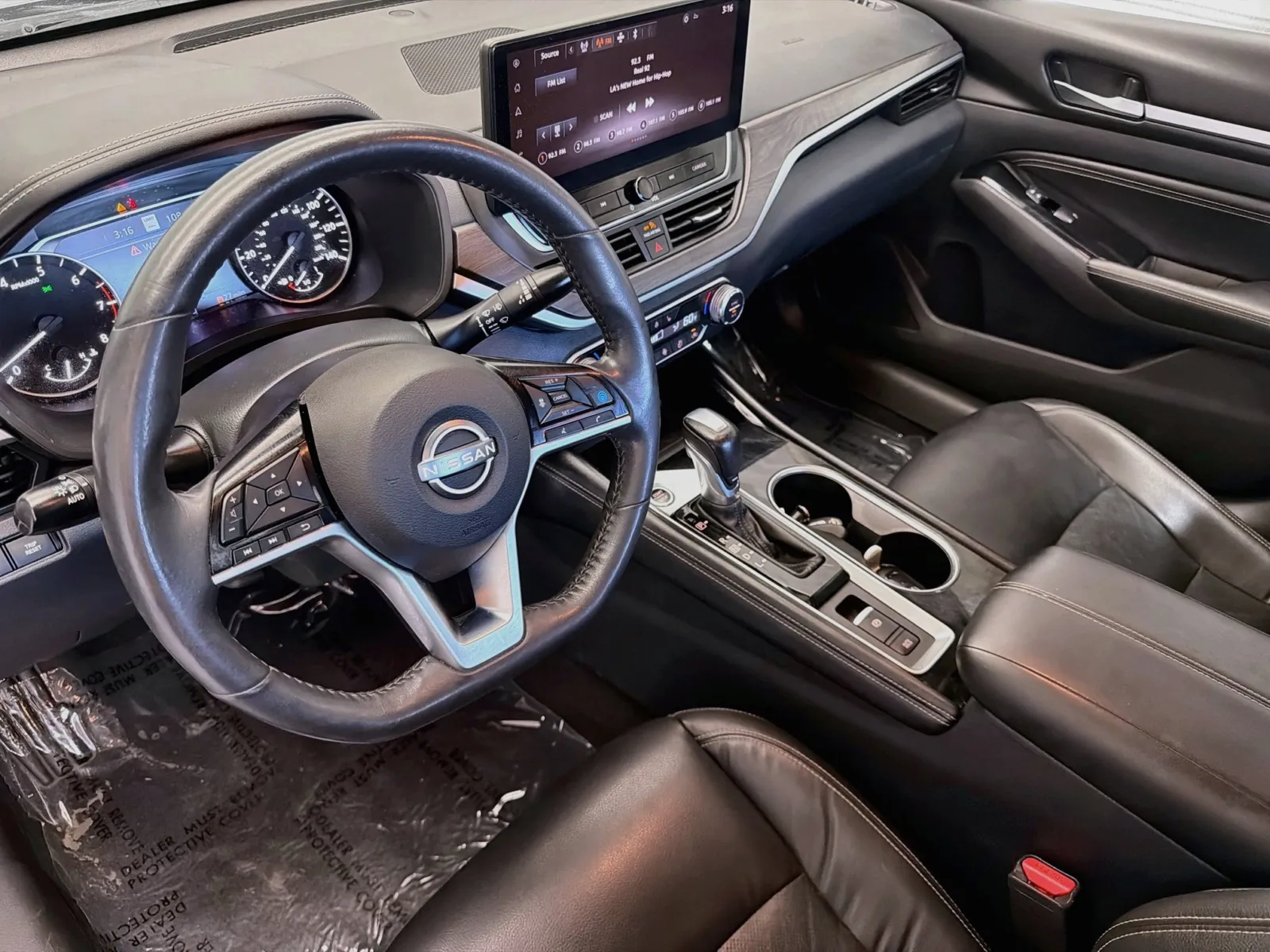 Nissan Altima photo 7