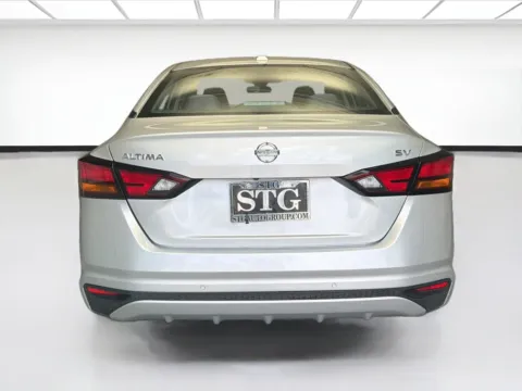 More photos of 2022 Nissan Altima 2.5 SV at STG Montclair, CA