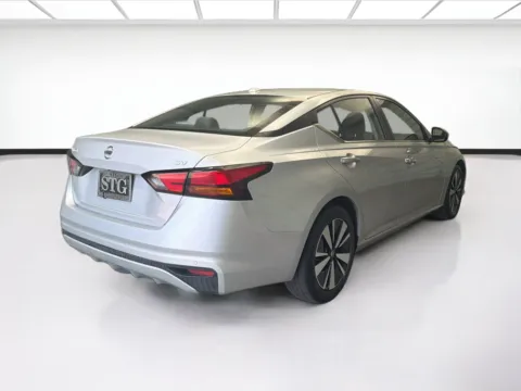 More photos of 2022 Nissan Altima 2.5 SV at STG Montclair, CA