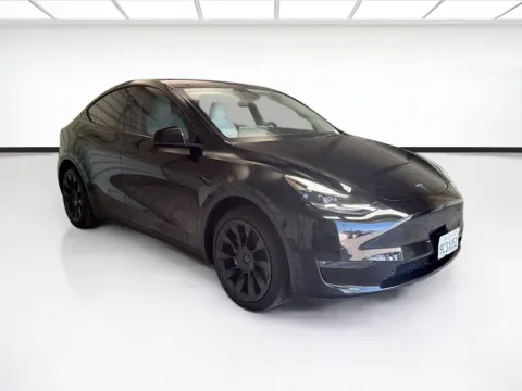 Another view of 2022 Tesla Model Y Long Range for sale in Montclair, CA at STG Montclair