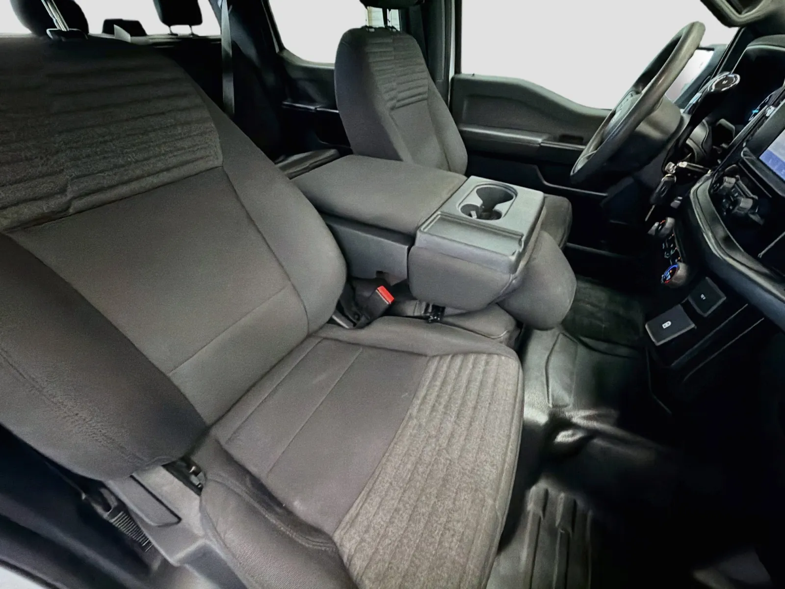Ford F-150 photo 15