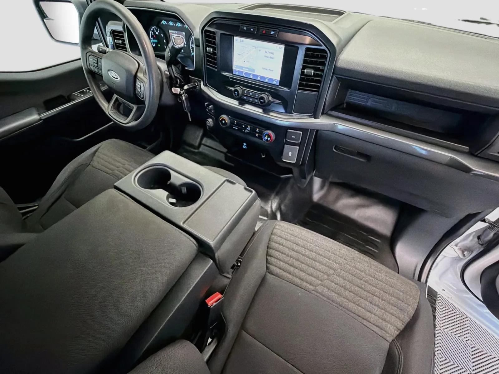 Ford F-150 photo 12