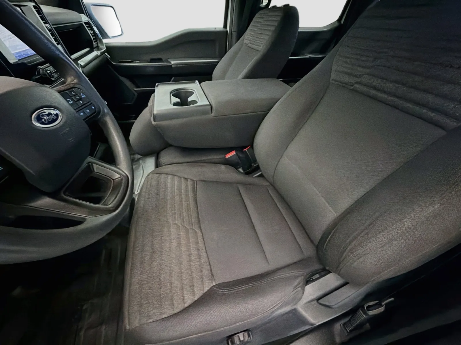 Ford F-150 photo 11