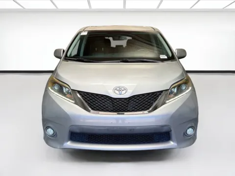 Photos of 2017 Toyota Sienna SE 8 Passenger for sale in Montclair, CA at STG Montclair