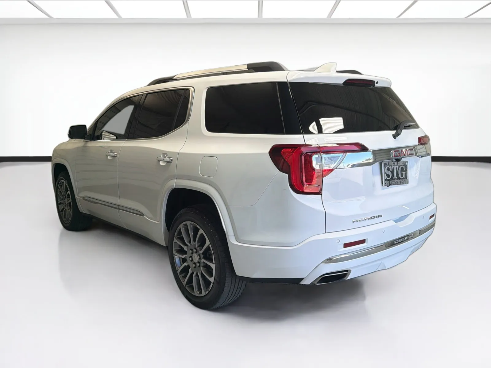 GMC Acadia photo 6