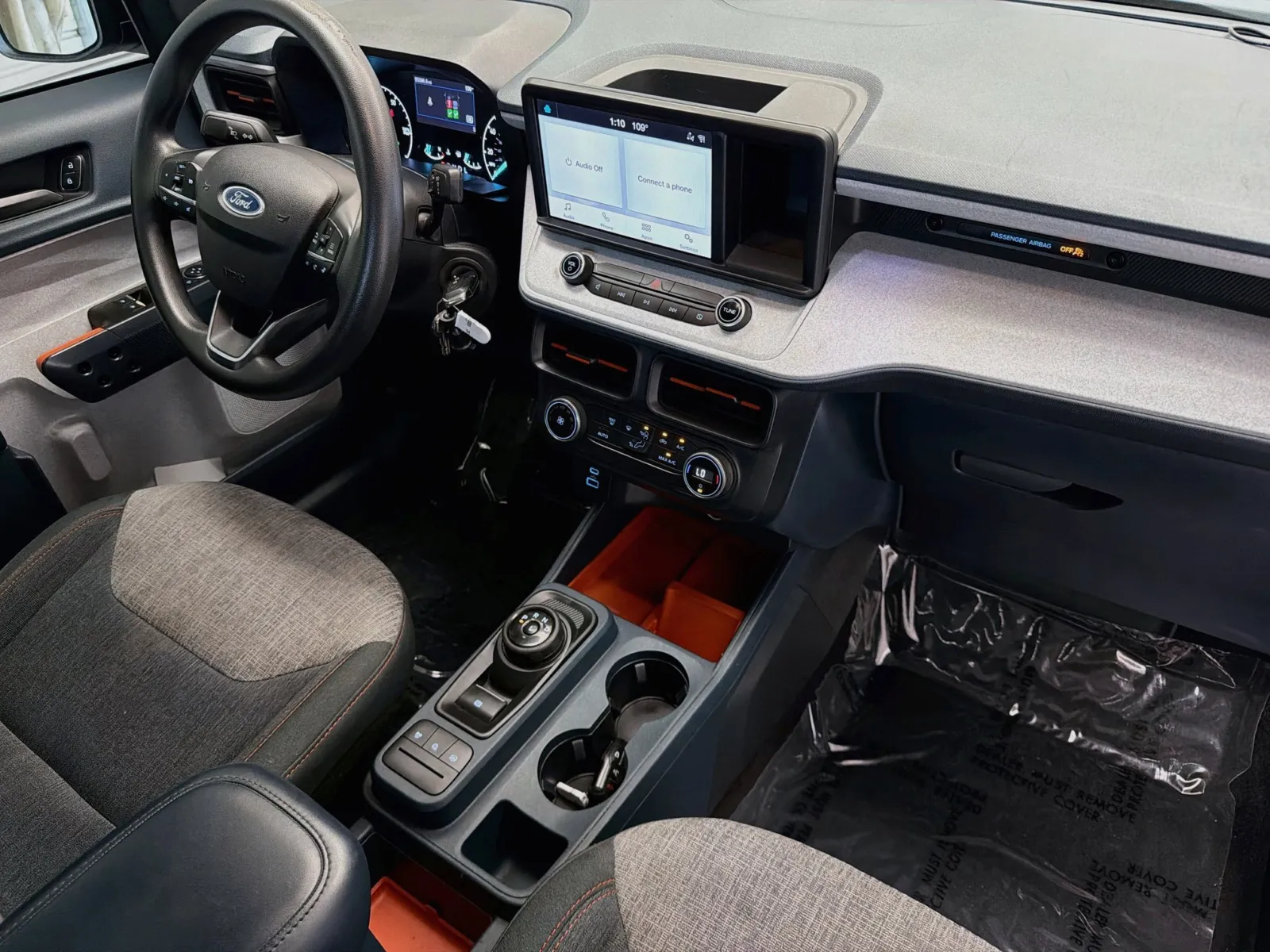 Ford Maverick photo 12