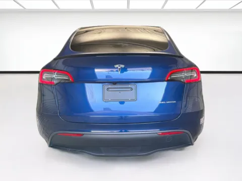More photos of 2024 Tesla Model Y Long Range at STG Montclair, CA