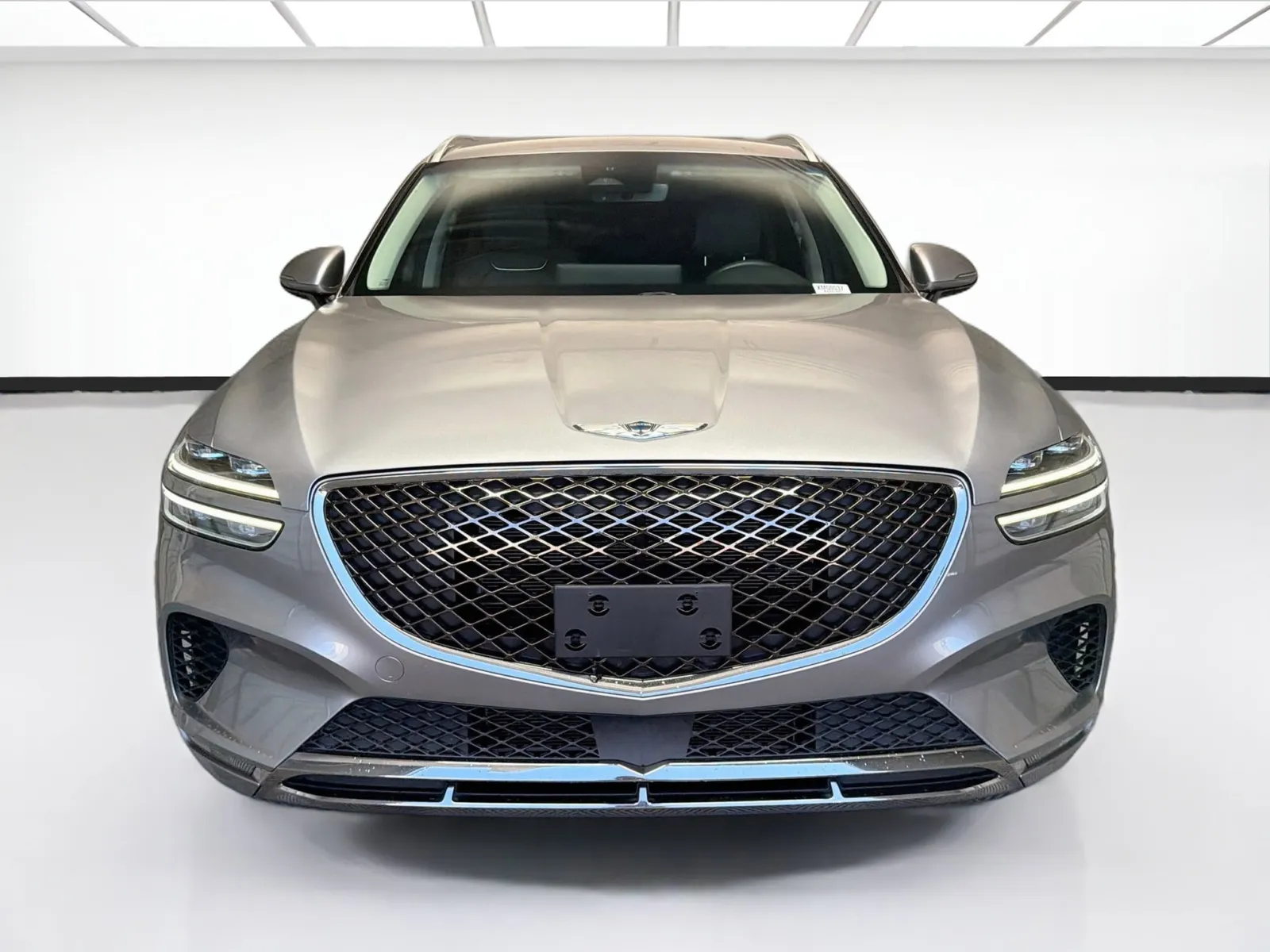 Genesis GV70 photo 2