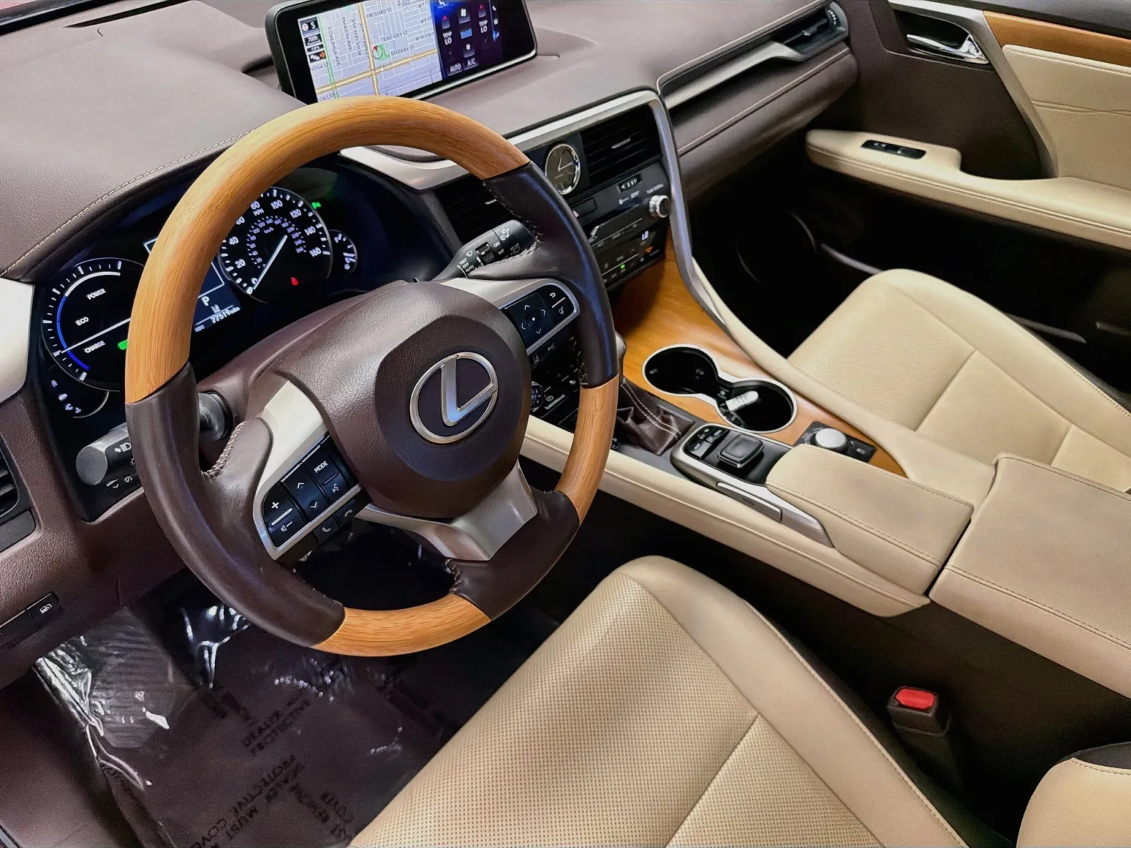 Lexus RX photo 7