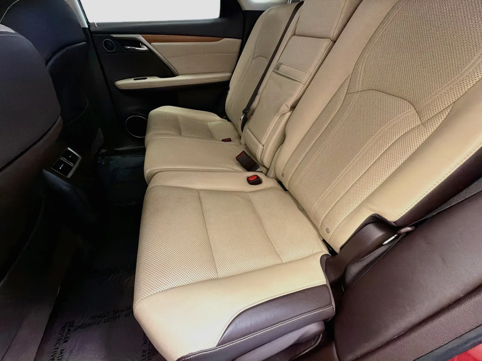 Lexus RX photo 13