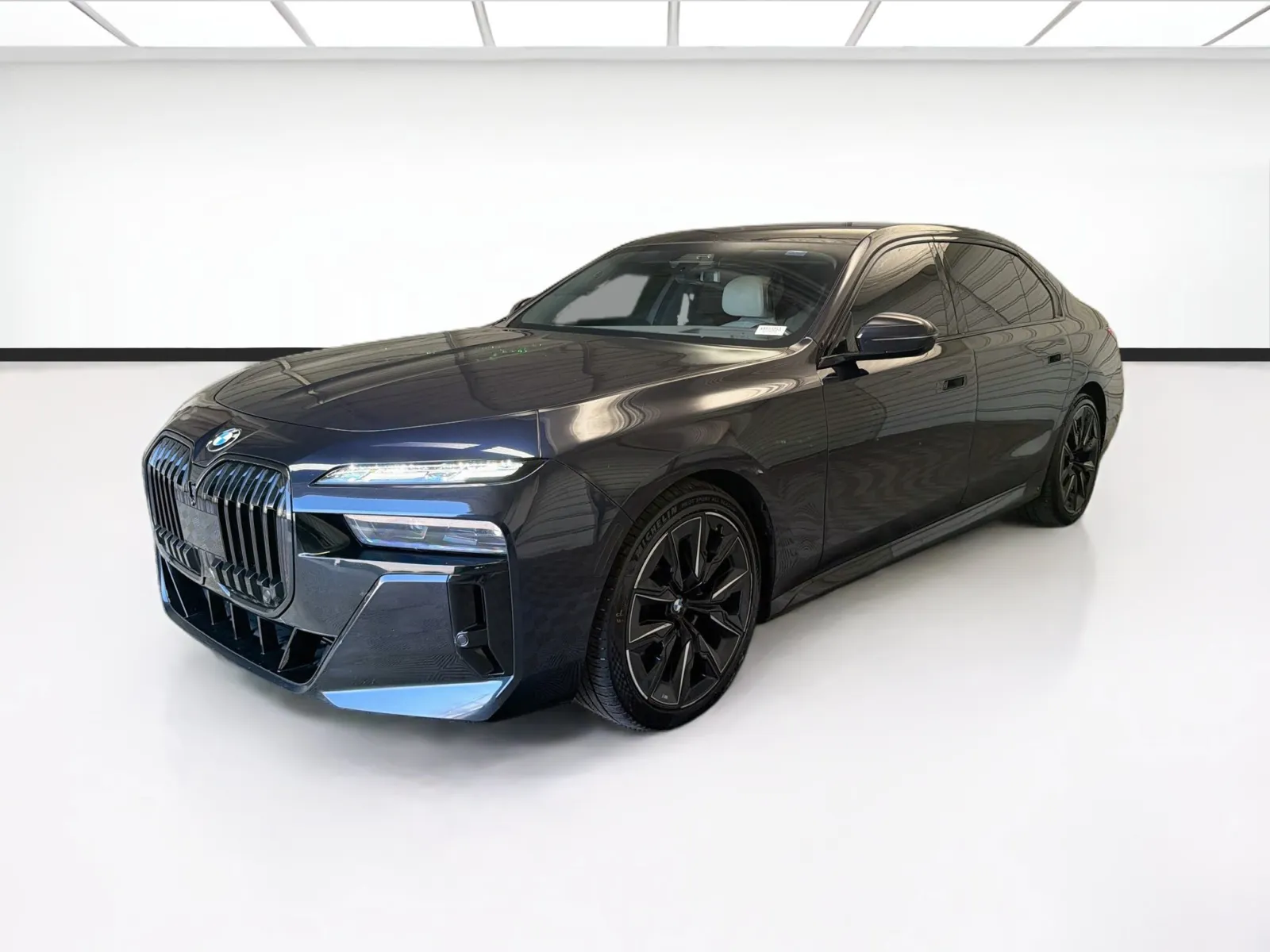 Black 2023 BMW 7 Series 760i xDrive for sale in Montclair, CA