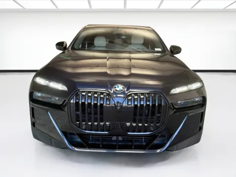 Photos of 2023 BMW 7 Series 760i xDrive for sale in Montclair, CA at STG Montclair