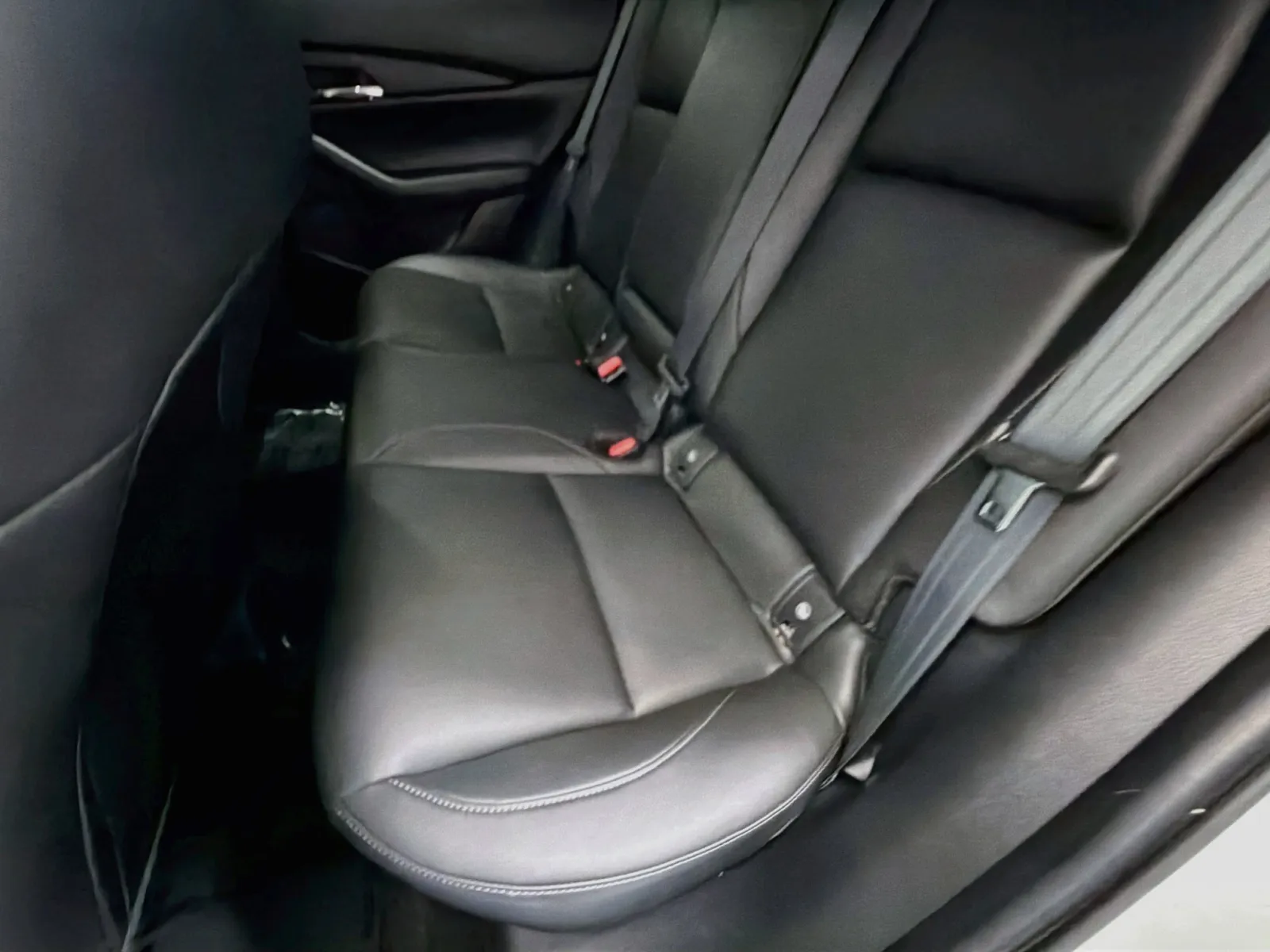 Mazda CX-30 photo 13
