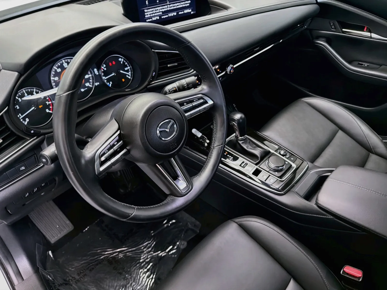Mazda CX-30 photo 7