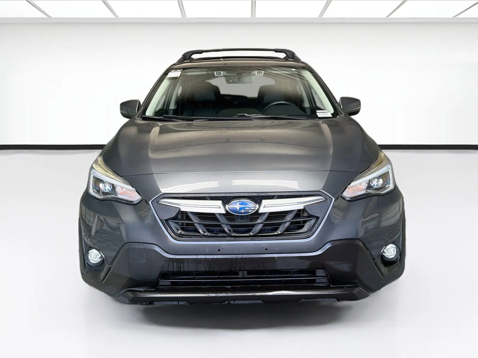 Subaru Crosstrek photo 2