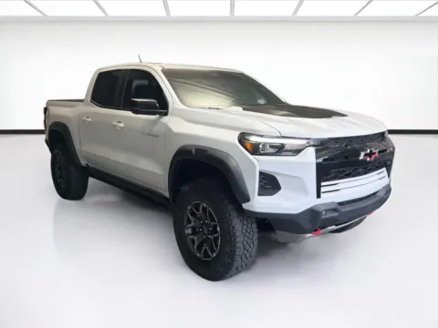 Another view of 2024 Chevrolet Colorado ZR2 for sale in Montclair, CA at STG Montclair