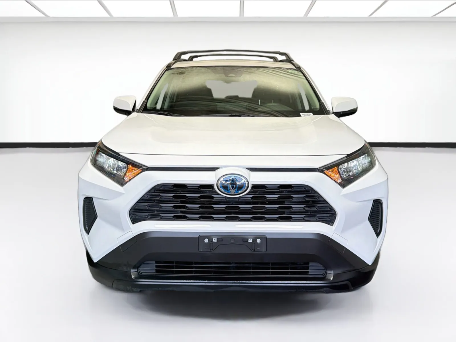 Toyota RAV4 photo 2