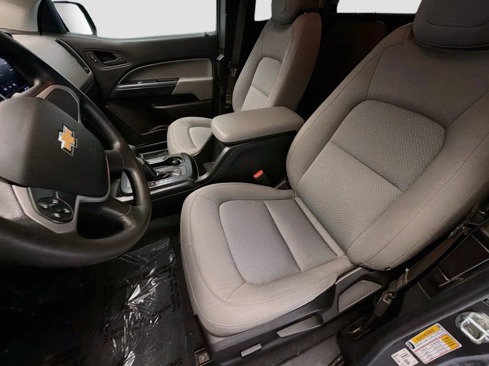 Chevrolet Colorado photo 11