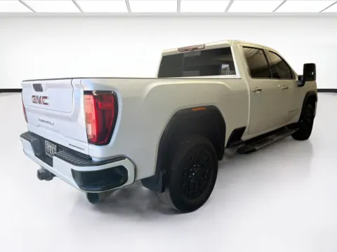 More photos of 2020 GMC Sierra 2500 HD Denali at STG Montclair, CA