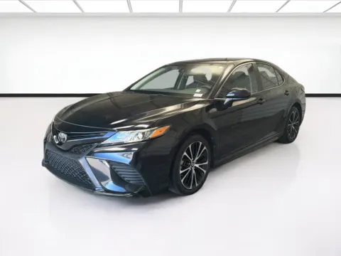 Black 2019 Toyota Camry SE for sale in Montclair, CA