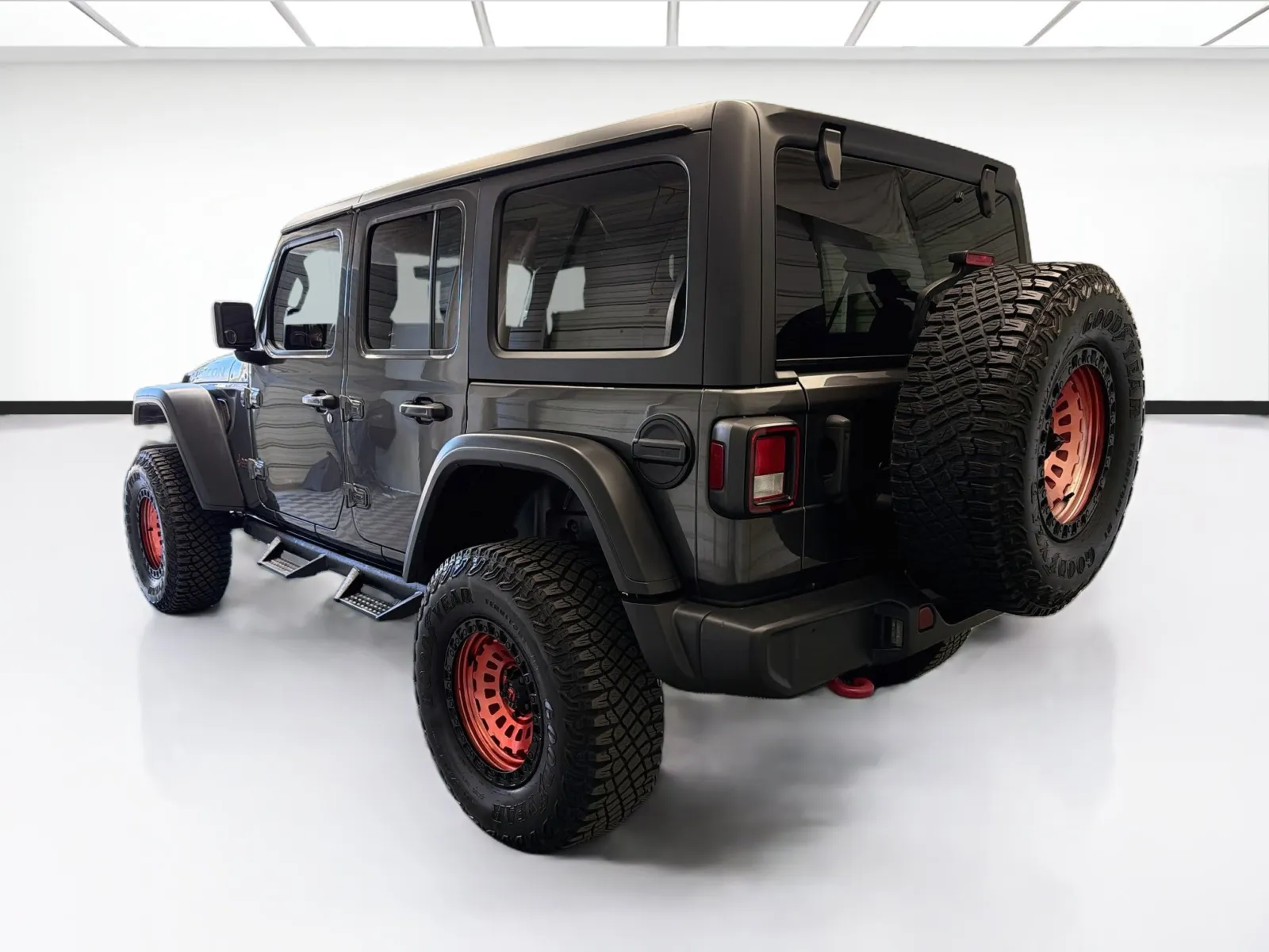 Jeep Wrangler photo 6