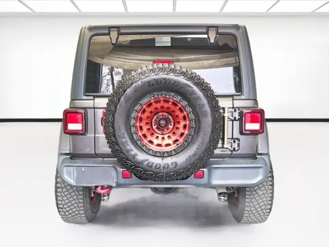 More photos of 2020 Jeep Wrangler Unlimited Rubicon at STG Montclair, CA