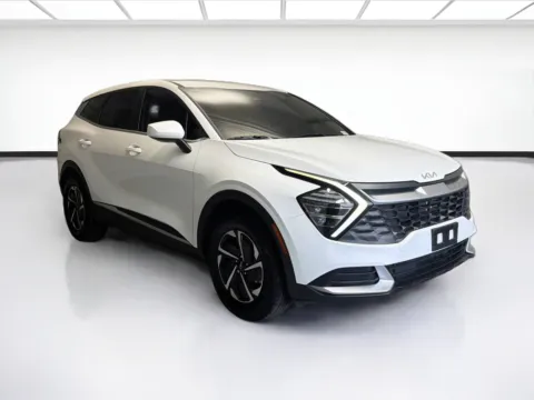 Another view of 2025 Kia Sportage Hybrid LX for sale in Montclair, CA at STG Montclair