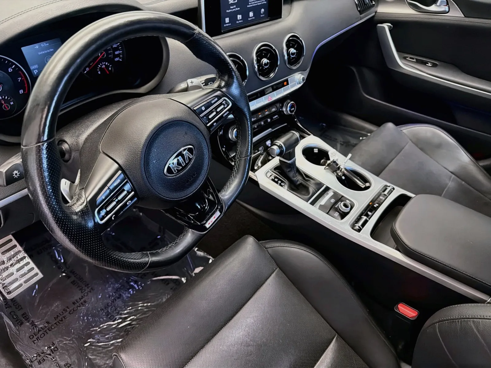 Kia Stinger photo 7