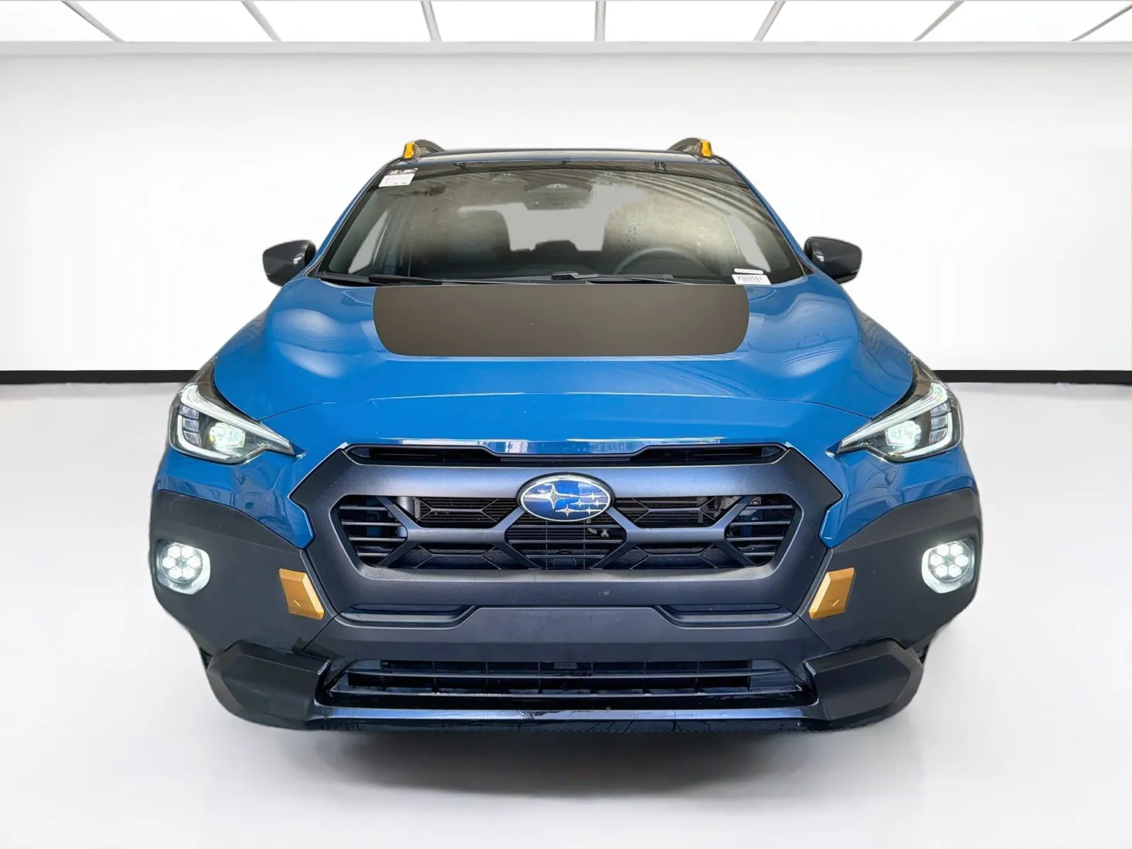 Subaru Crosstrek photo 2