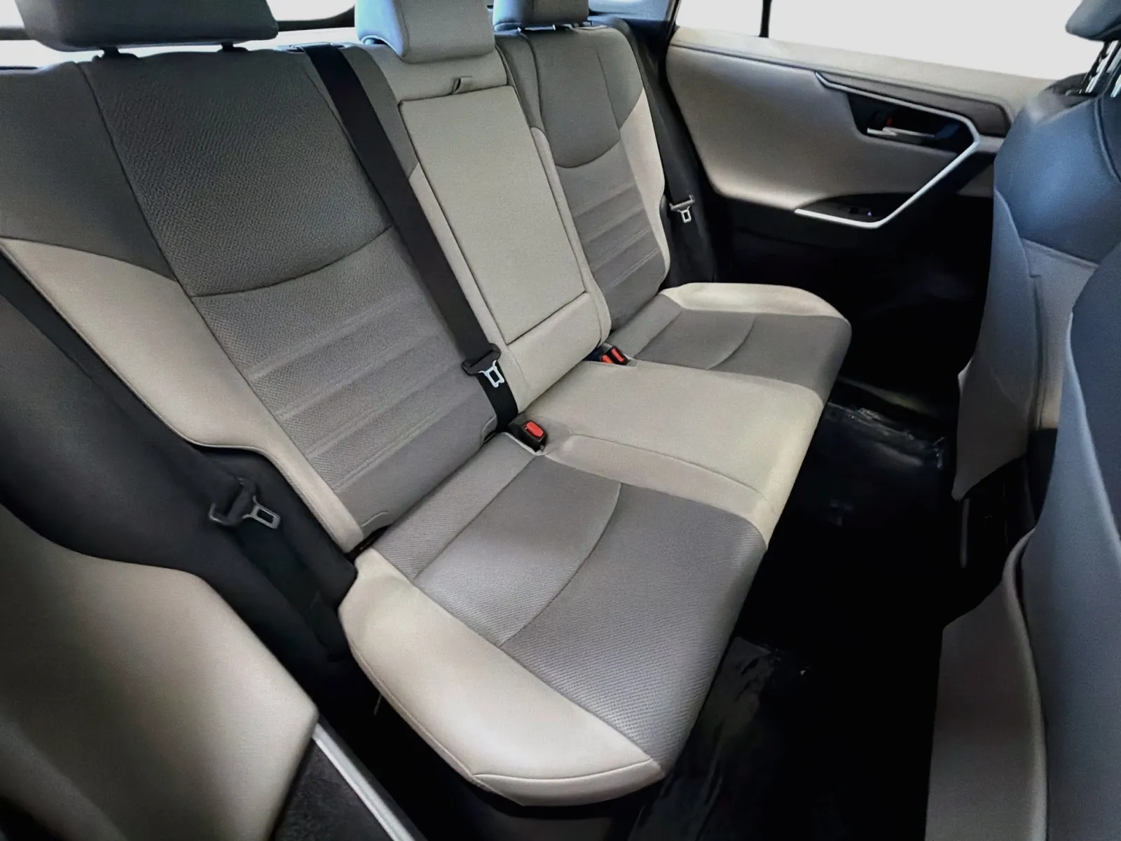 Toyota RAV4 photo 14