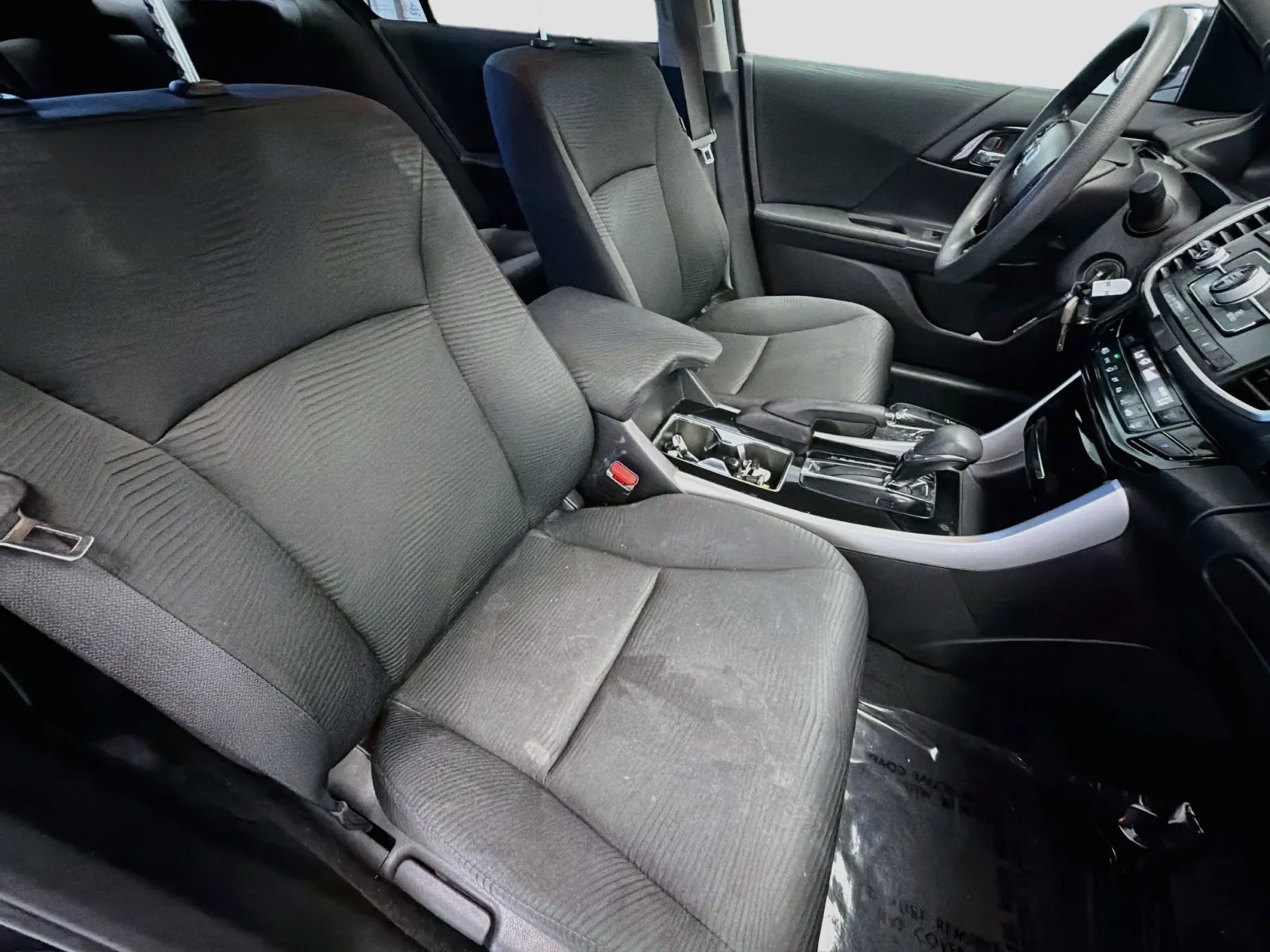 Honda Accord photo 15