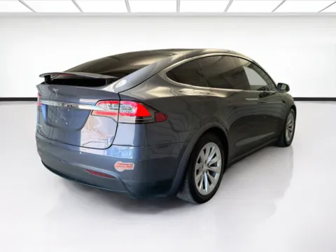More photos of 2018 Tesla Model X 75D at STG Montclair, CA