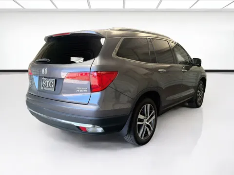 More photos of 2017 Honda Pilot Touring at STG Montclair, CA