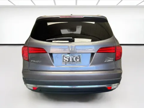 More photos of 2017 Honda Pilot Touring at STG Montclair, CA