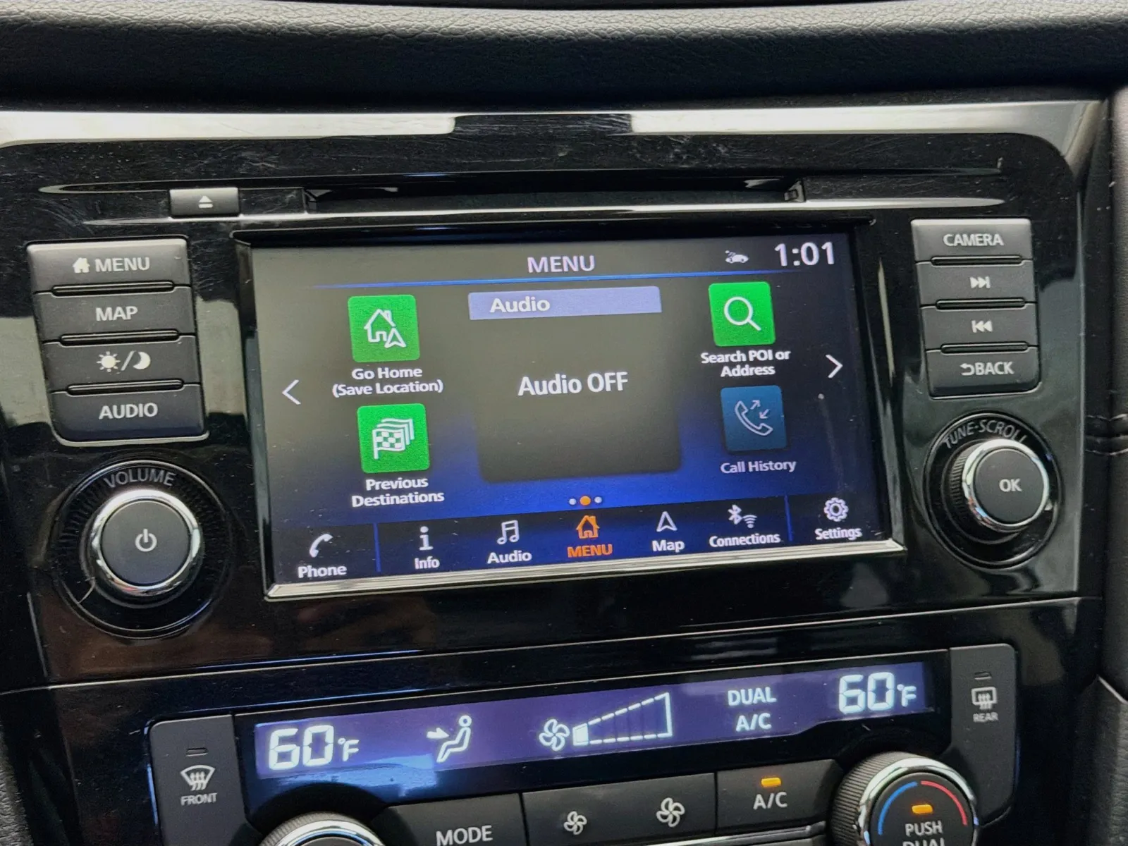 Nissan Rogue photo 16