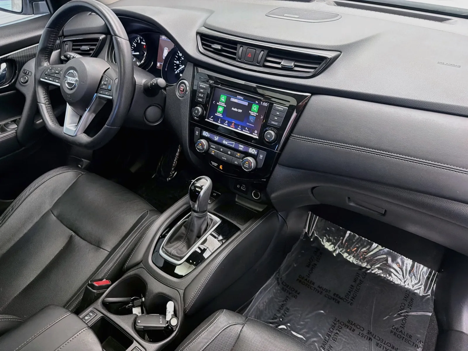 Nissan Rogue photo 11