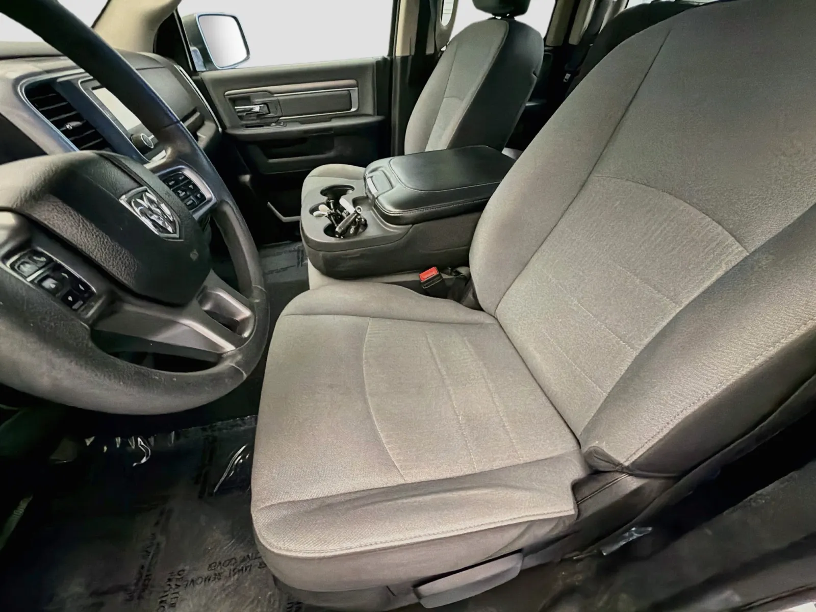 Ram 1500 photo 11