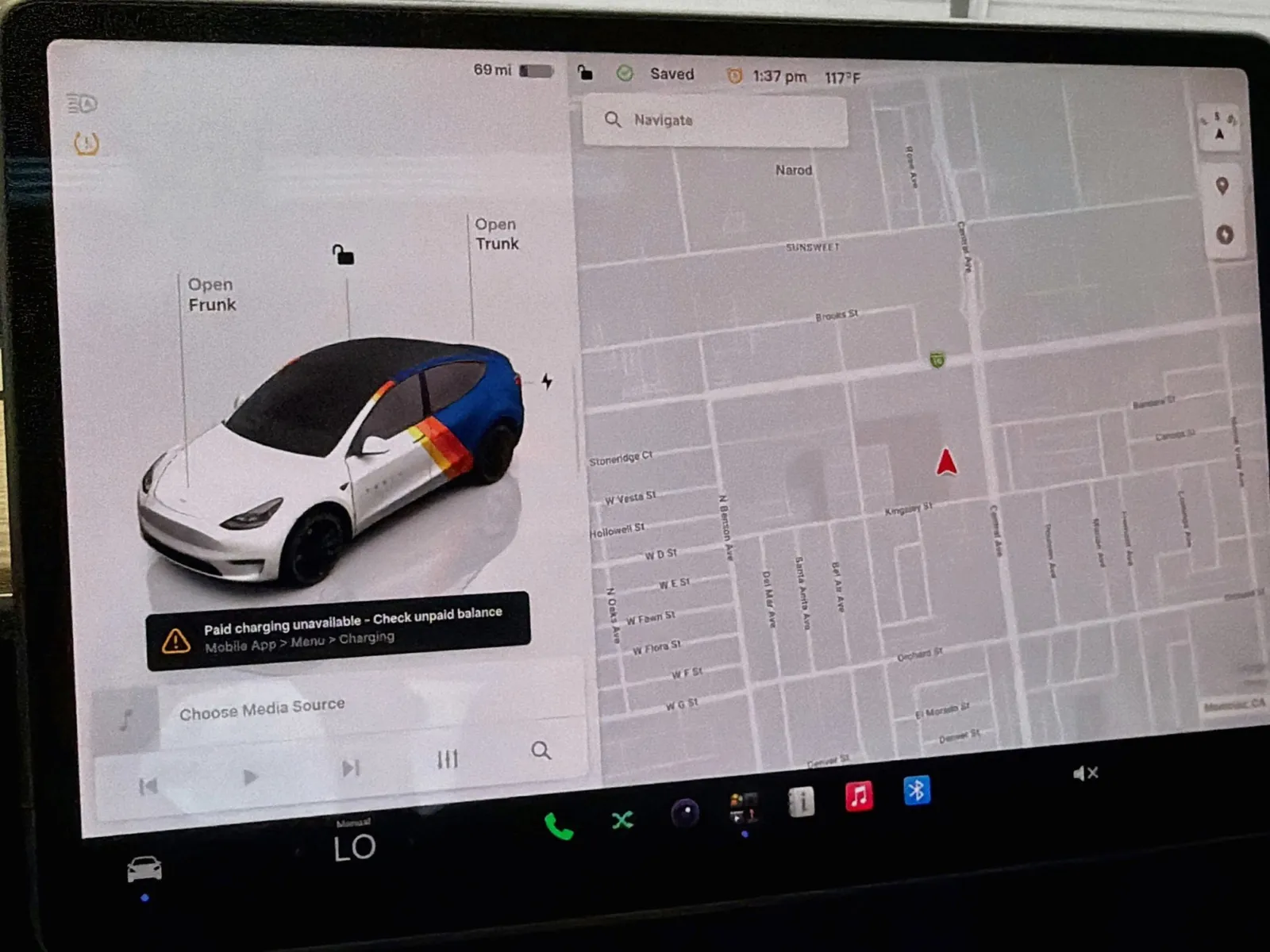 Tesla Model Y photo 9