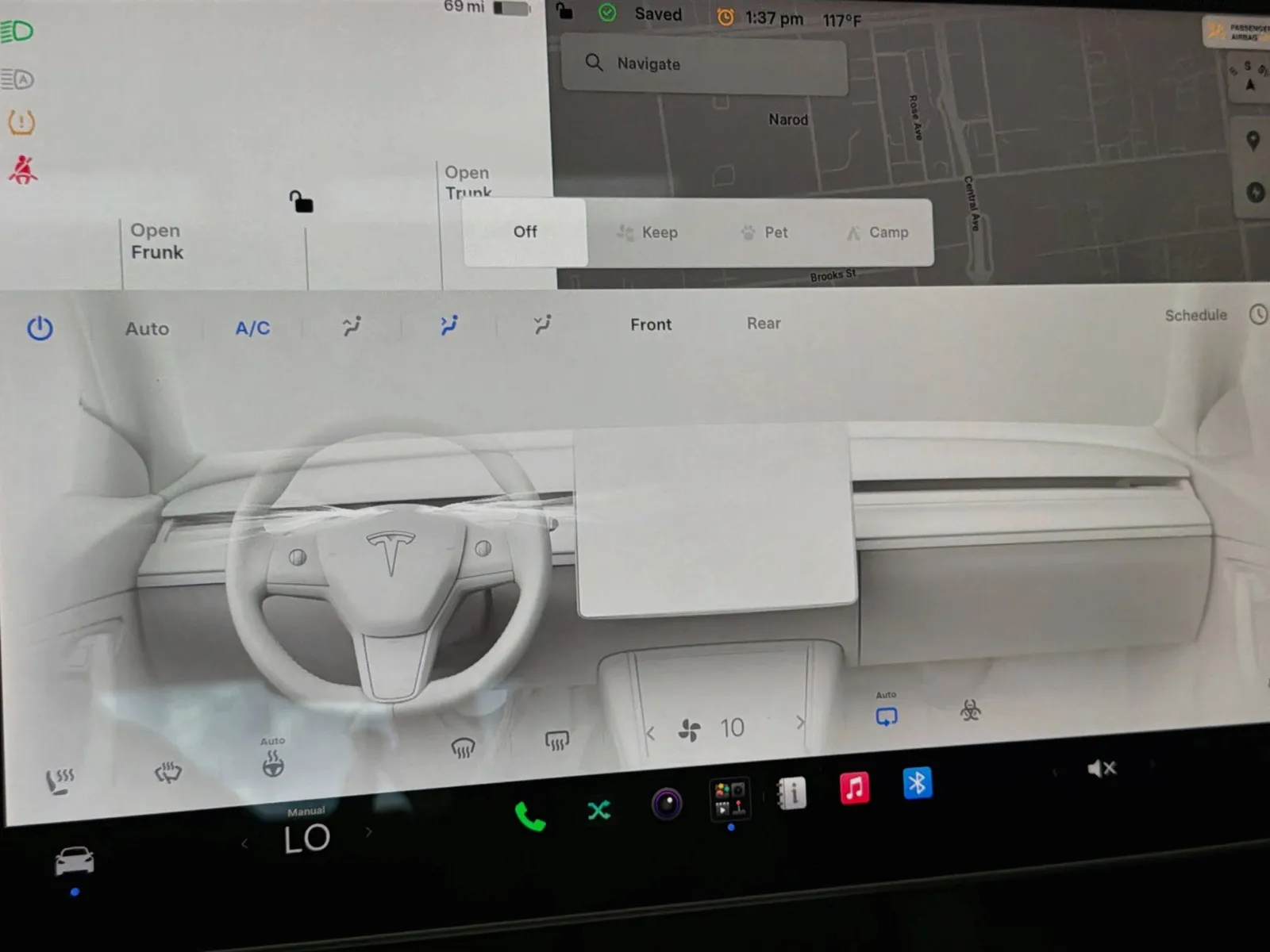 Tesla Model Y photo 10