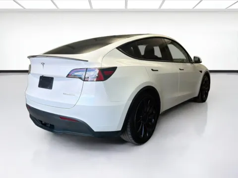 More photos of 2023 Tesla Model Y Performance at STG Montclair, CA
