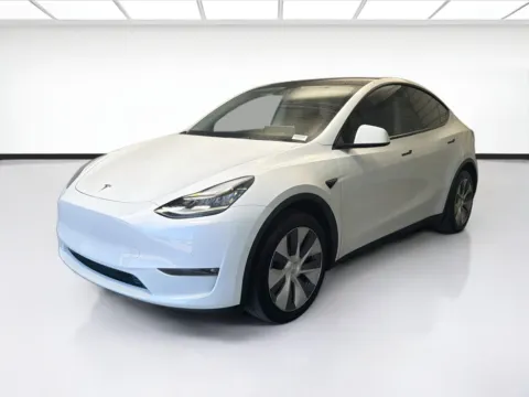 White 2022 Tesla Model Y Long Range for sale in Montclair, CA