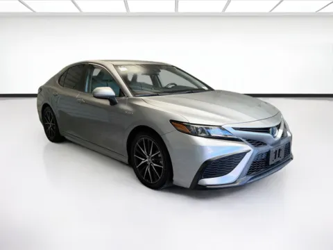 Another view of 2021 Toyota Camry Hybrid SE for sale in Montclair, CA at STG Montclair