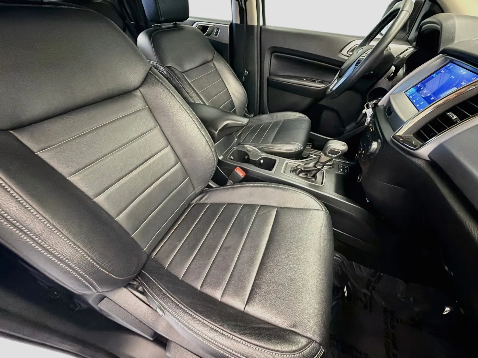 Ford Ranger photo 15