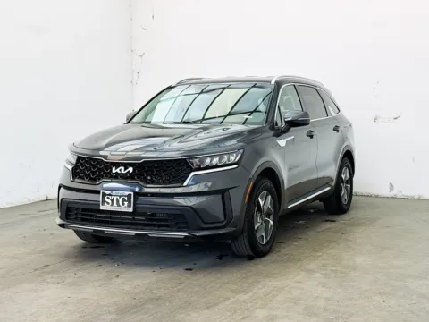 Gray 2022 Kia Sorento Hybrid S for sale in Montclair, CA